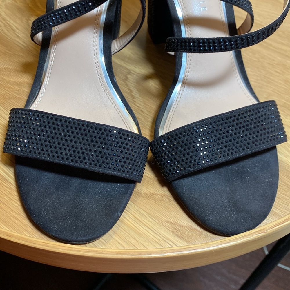KELLY & KATIE black sequins sparkle strappy heels. Worn once. Size US 7.5. CUTE! - Picture 2 of 13
